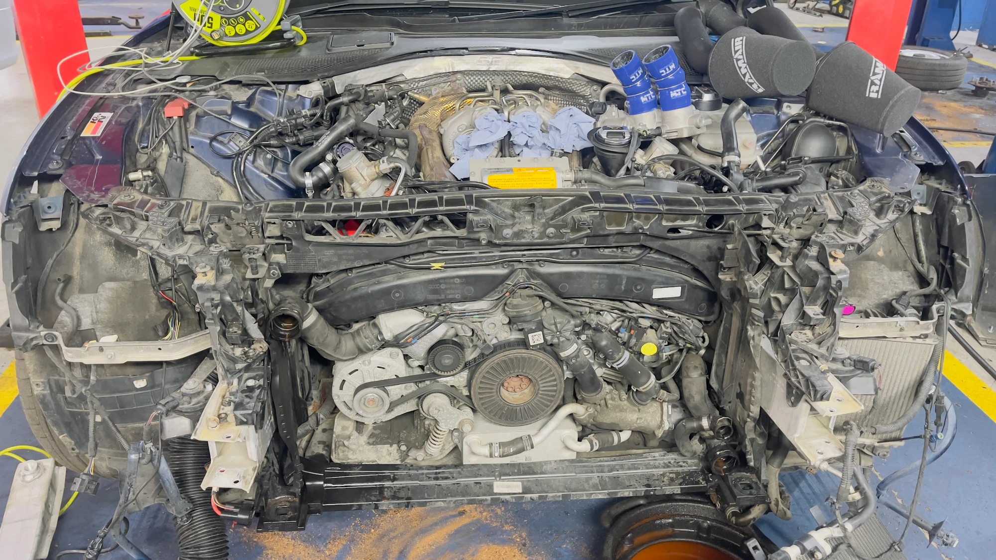 Engine and mechanical components during a build